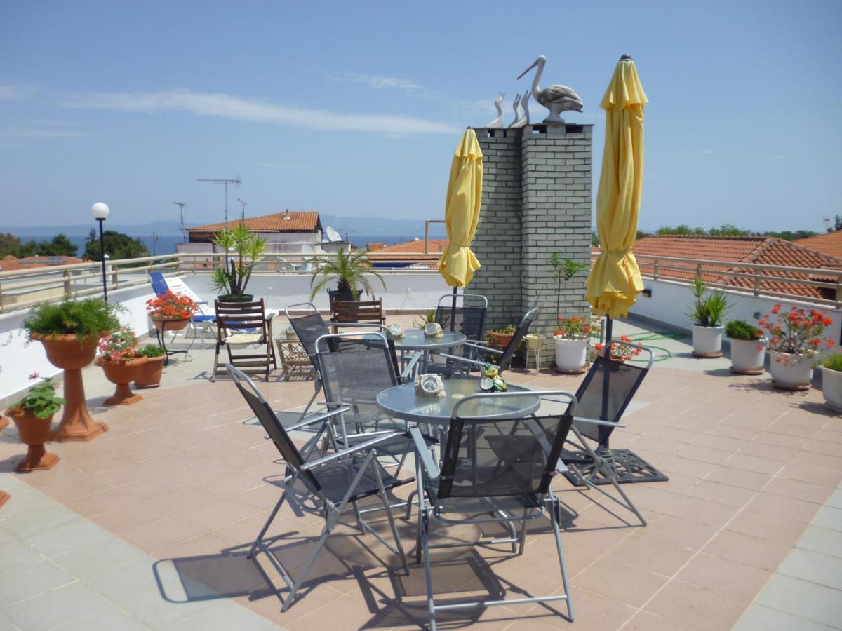 Petrakis Studios & Apartments Chaniotis Dış mekan fotoğraf